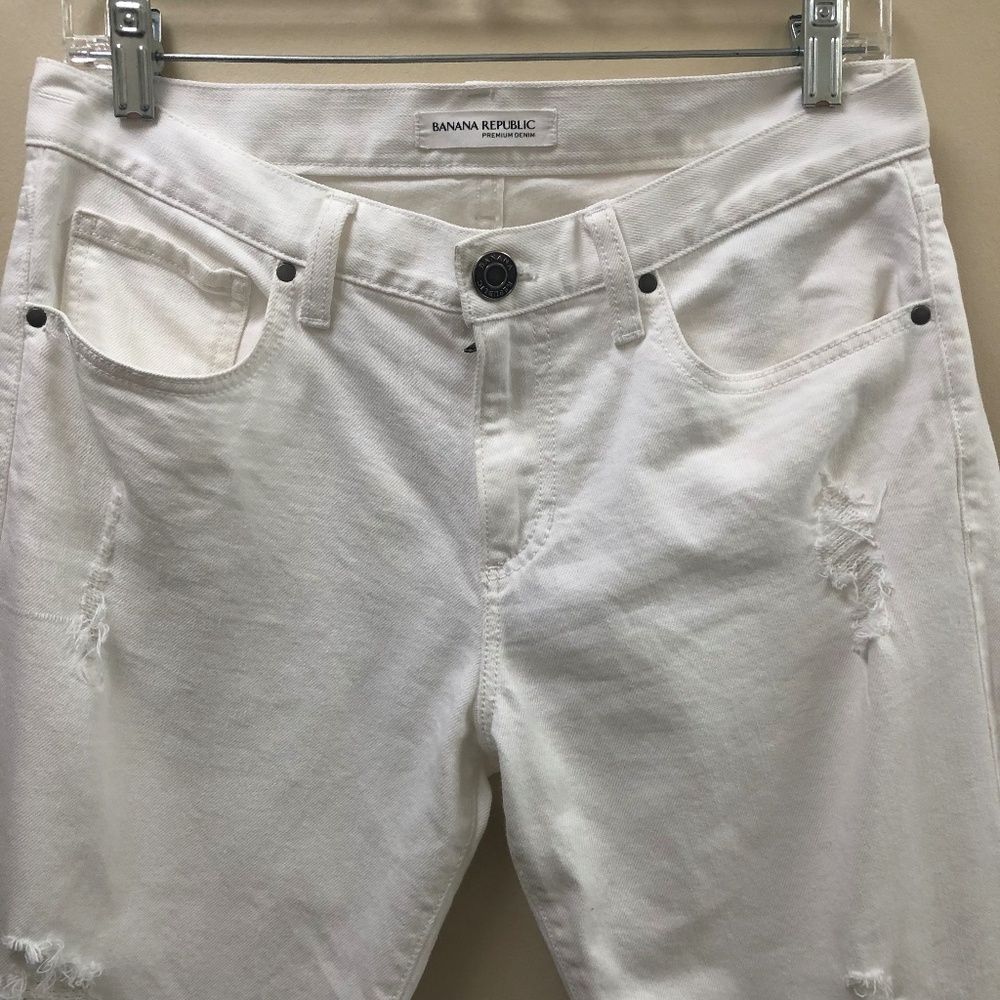 Banana Republic White Boyfriend Jeans